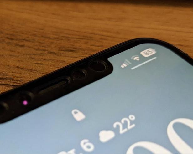 Apple снова тестирует технологию Under Display Camera