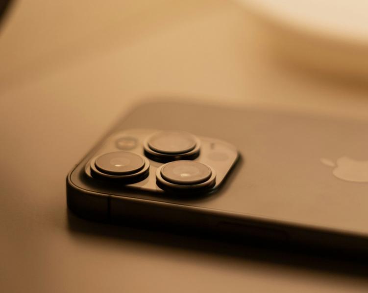 Apple не вошла даже в пятёрку популярных производителей смартфонов в Китае