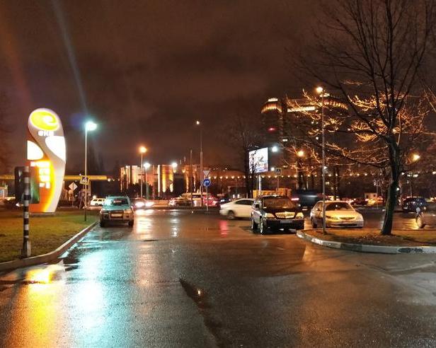 Почему я окончательно отказался от зеркалки и перешел на съемку смартфоном.</p>
<p>Заодно оцениваем качество Asus Zenfone 3 Zoom