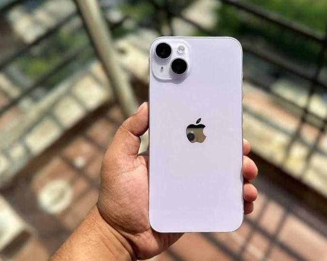 Apple решила обновлять ПО iPhone внутри коробки