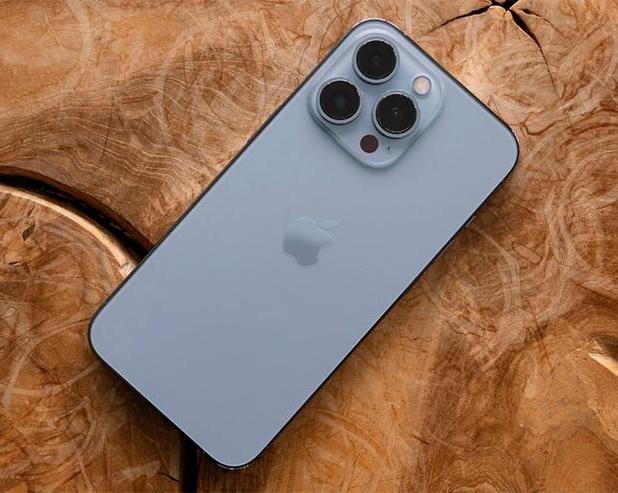 Apple начала официально продавать реставрированные модели линейки iPhone 13