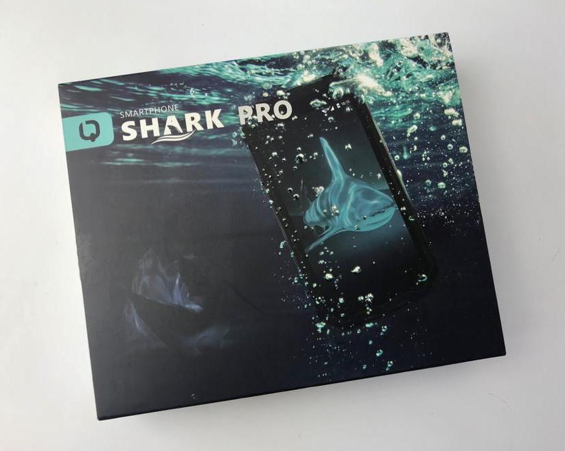 Обзор BQ Shark Pro 500 3L — бюджетный защищенный смартфон
